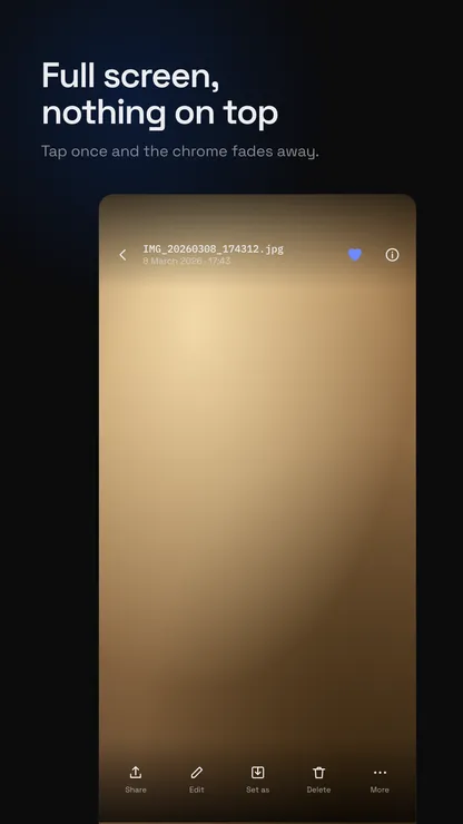 Gallery — fullscreen viewer